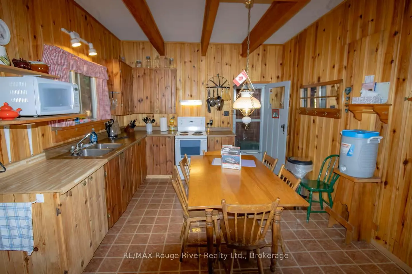 Photo 13 of 1246 Sugar Bush Lane, Minden Hills, Minden — HOMEH