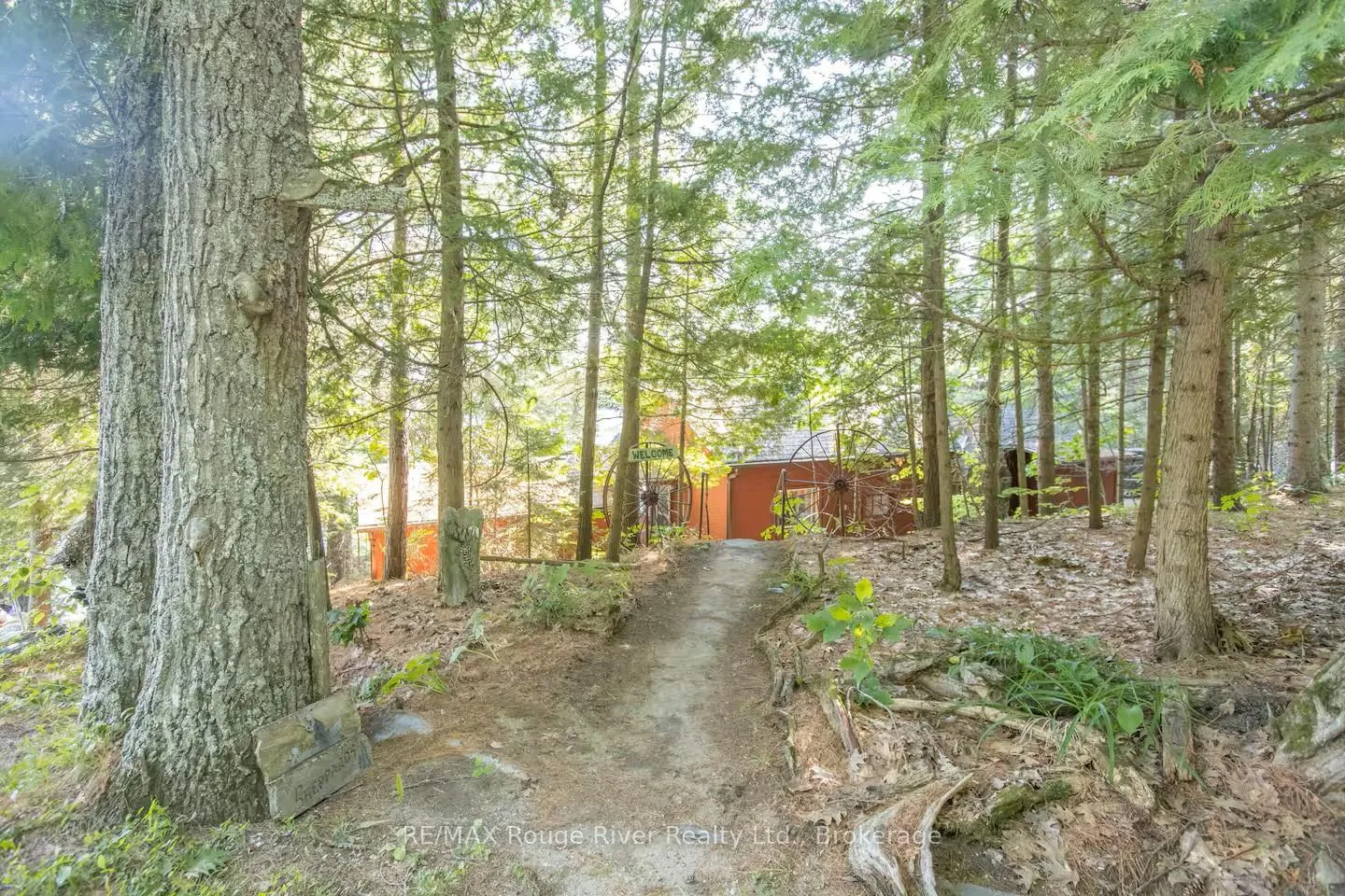 Photo 31 of 1246 Sugar Bush Lane, Minden Hills, Minden — HOMEH
