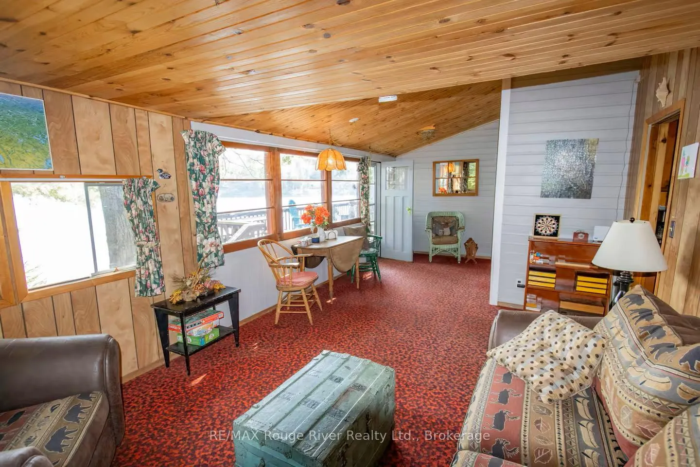 Photo 33 of 1246 Sugar Bush Lane, Minden Hills, Minden — HOMEH