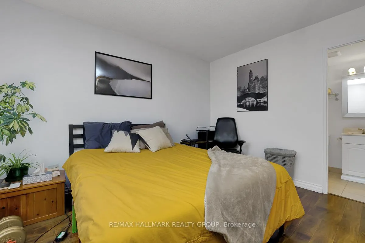 Photo 13 of Unit 210, 2000 Jasmine Crescent, Ottawa, Beacon Hill South — HOMEH