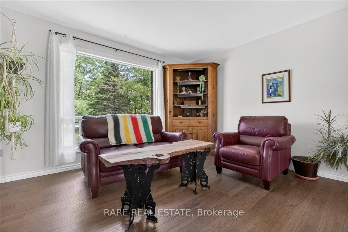 Photo 10 of 3442 Sunnidale Side Road, Clearview, Rural Clearview — HOMEH