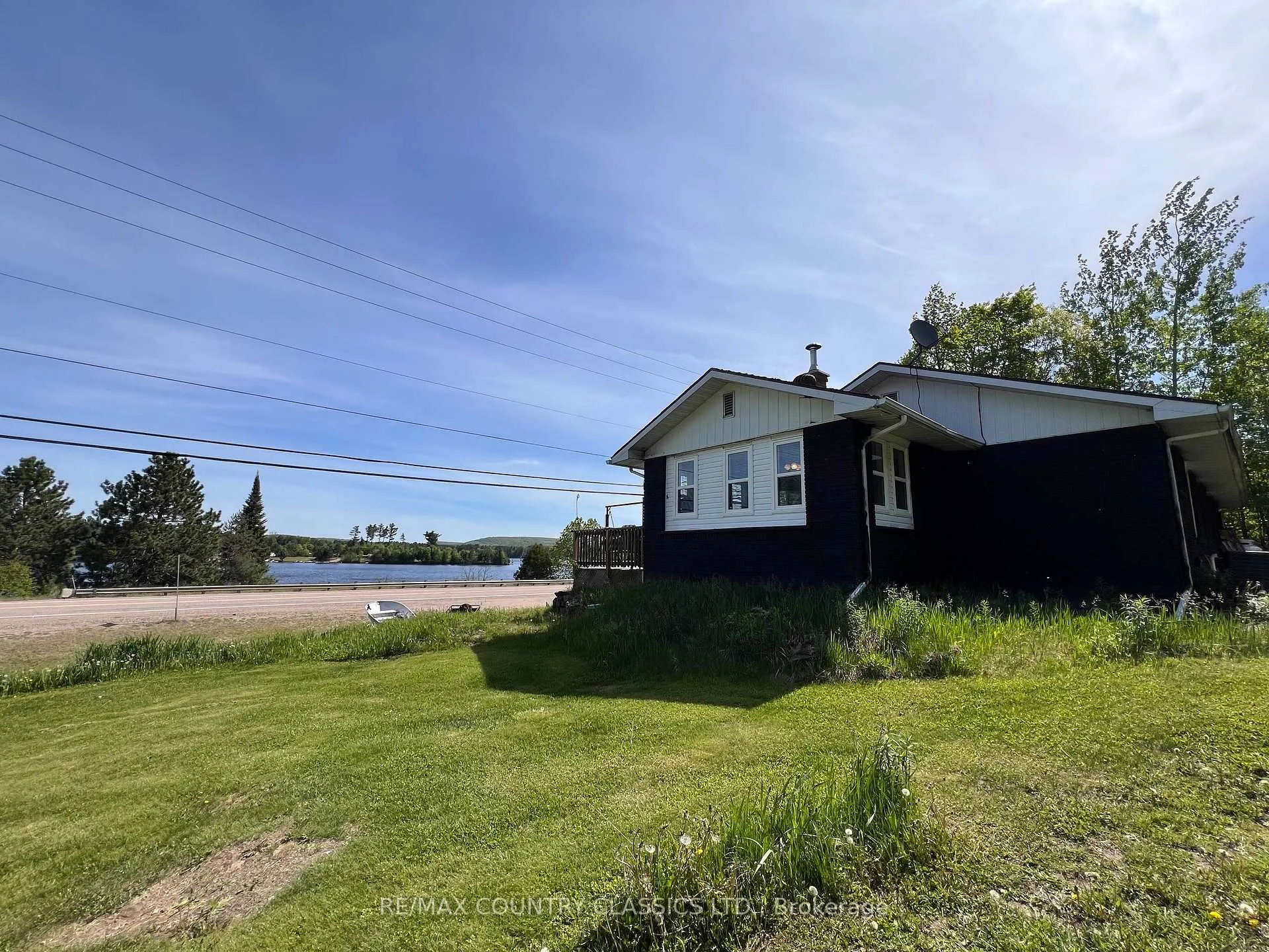 Photo 3 of 39132 Combermere Road, Madawaska Valley, Madawaska Valley — HOMEH