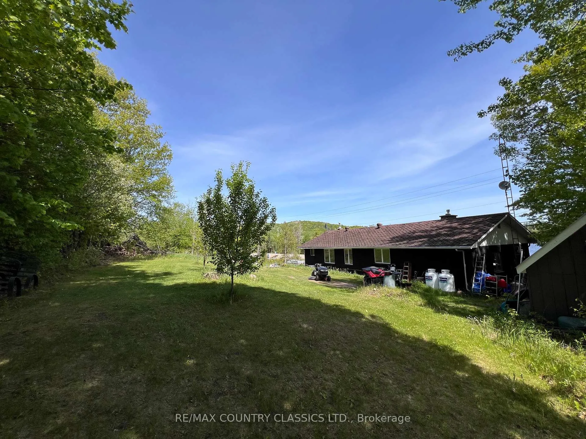 Photo 26 of 39132 Combermere Road, Madawaska Valley, Madawaska Valley — HOMEH