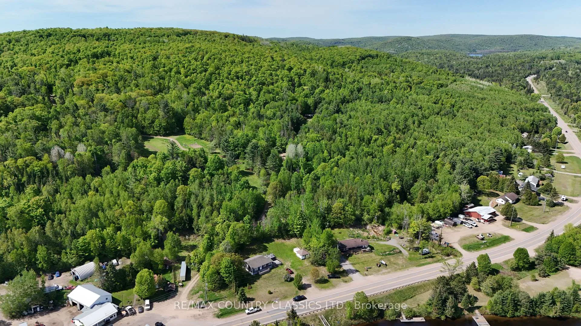 Photo 46 of 39132 Combermere Road, Madawaska Valley, Madawaska Valley — HOMEH
