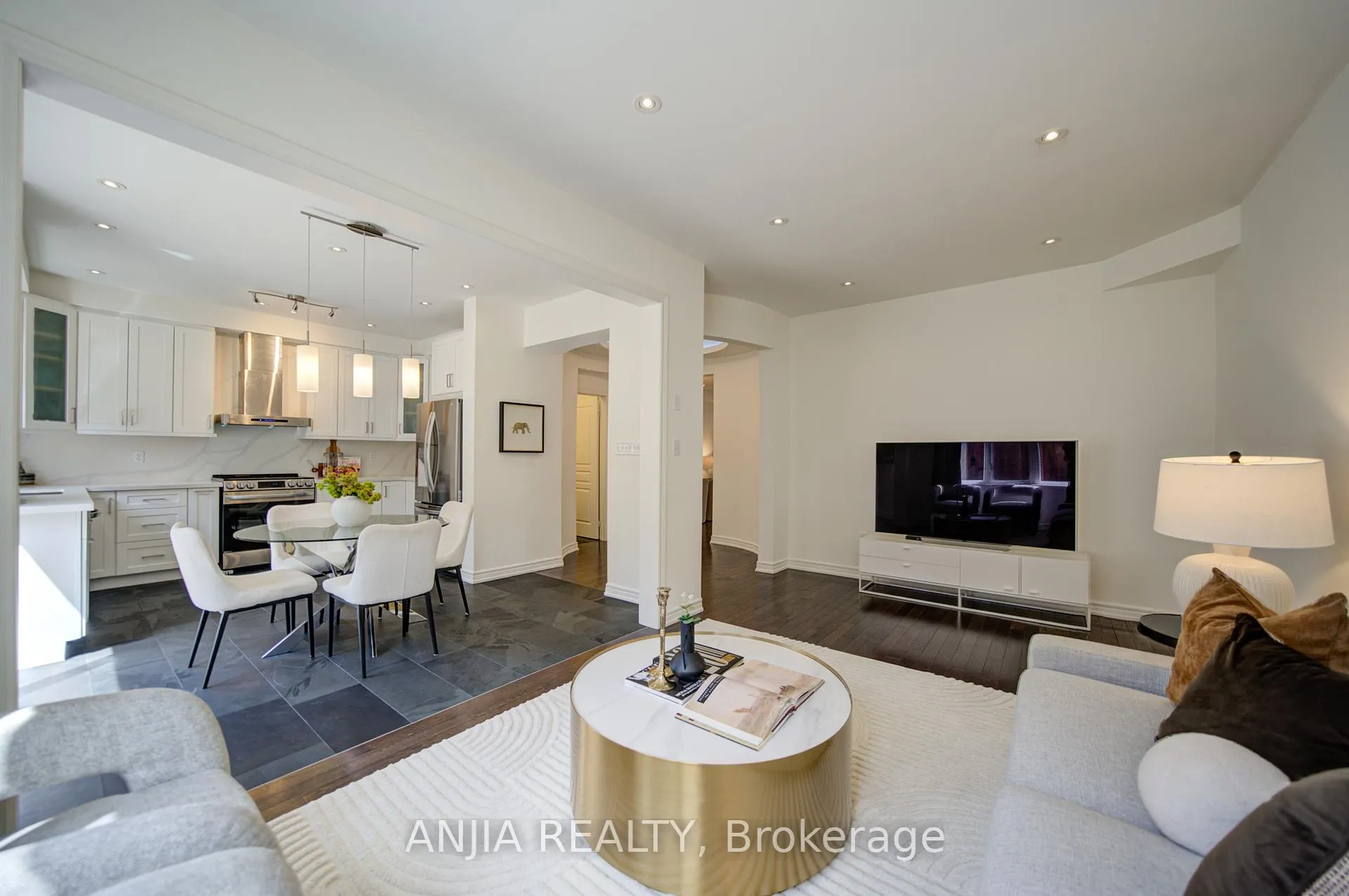 Photo 26 of 17 Holst Avenue, Markham, Berczy — HOMEH