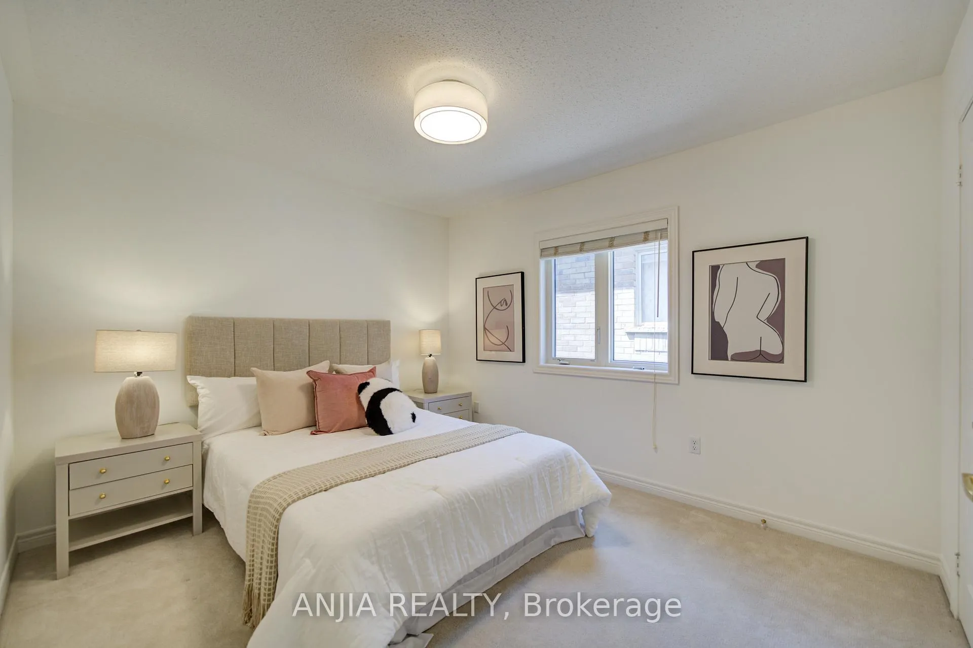 Photo 36 of 17 Holst Avenue, Markham, Berczy — HOMEH