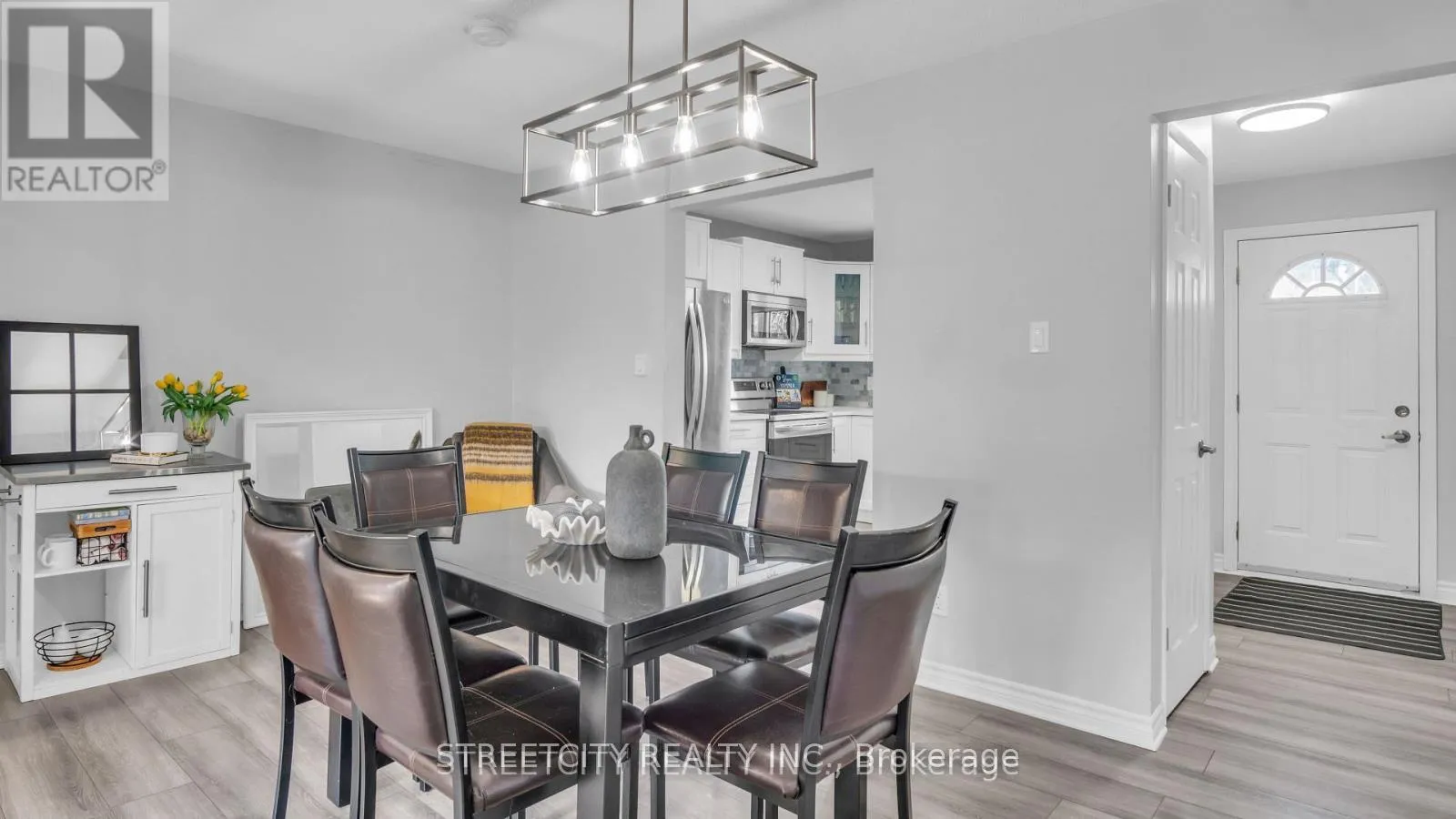 Photo 4 of Unit 8, 490 Southdale Road E, London, South Q — HOMEH