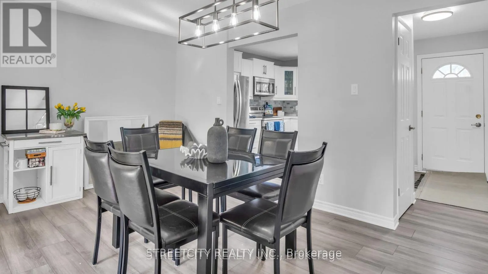 Photo 6 of Unit 8, 490 Southdale Road E, London, South Q — HOMEH
