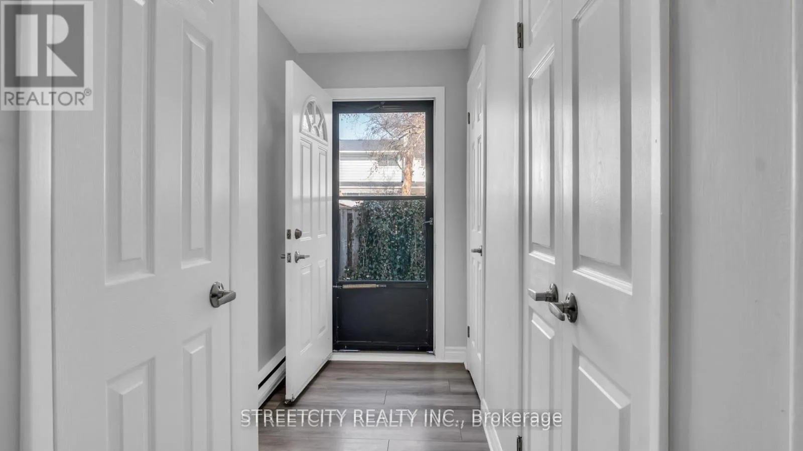 Photo 18 of Unit 8, 490 Southdale Road E, London, South Q — HOMEH