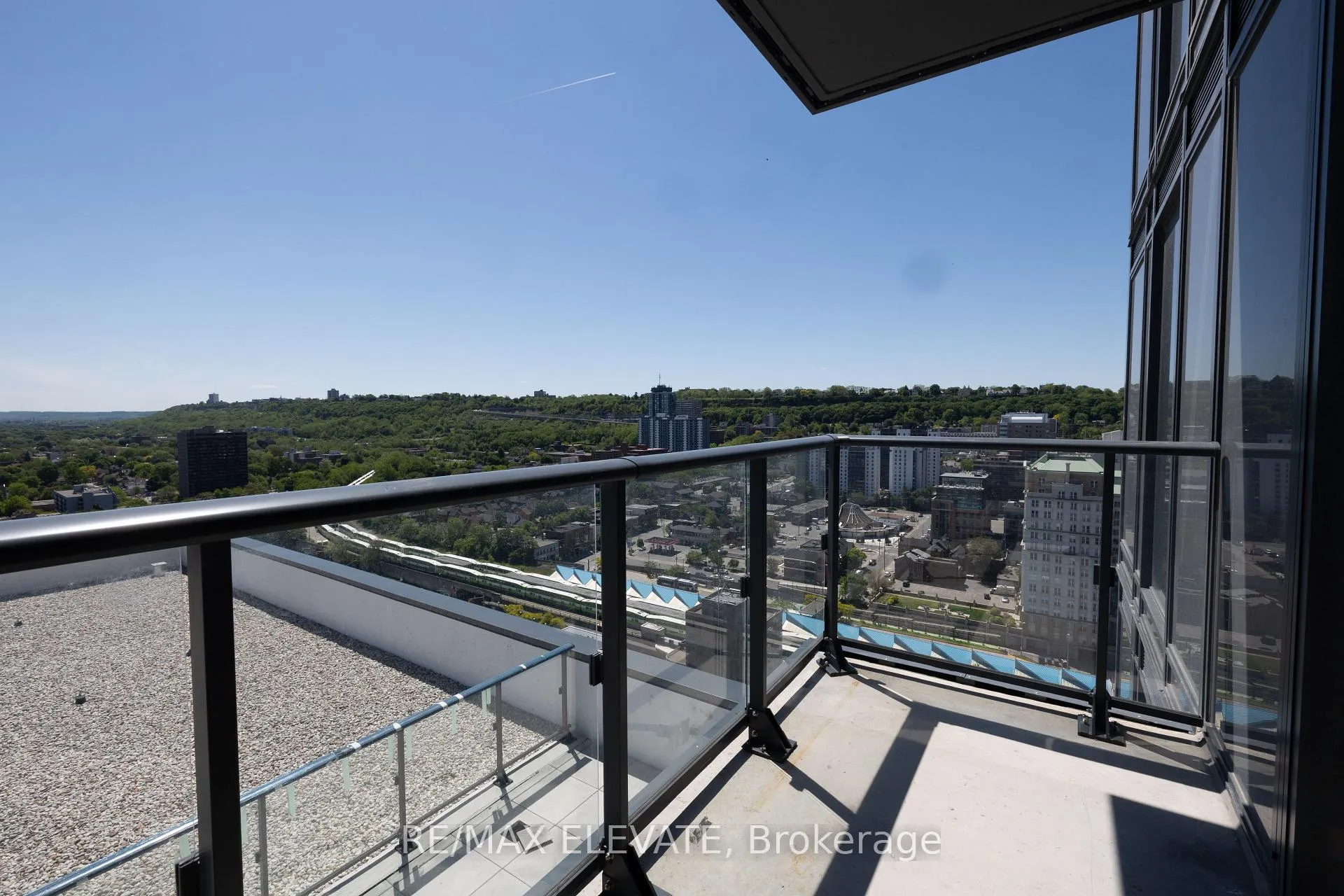 Photo 15 of Unit 2210, 75 James Street S, Hamilton, Corktown — HOMEH