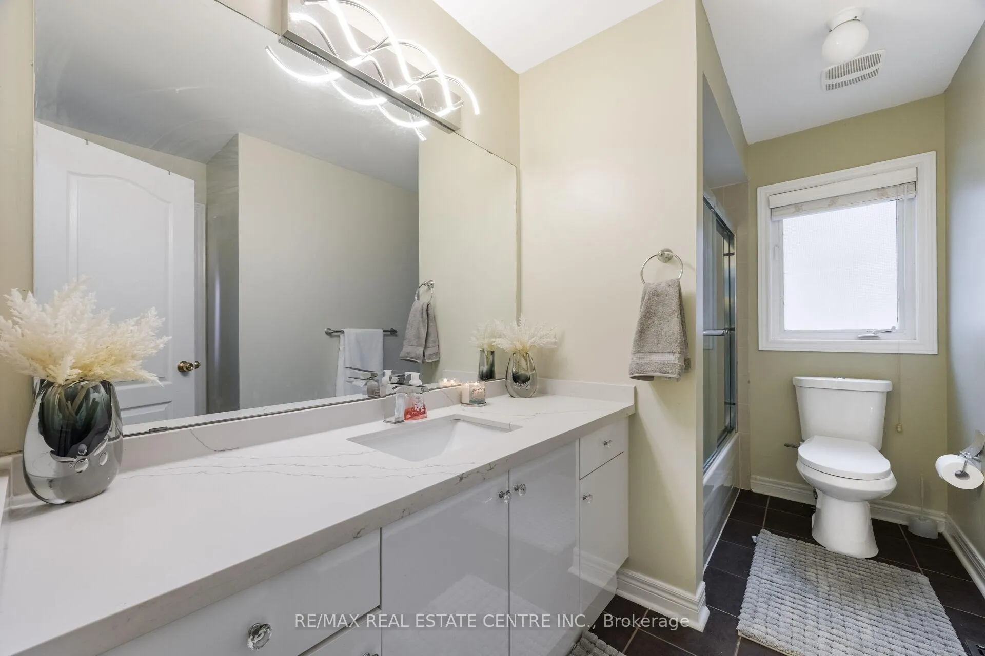 Photo 36 of 23 Addiscott Street, Brampton, Sandringham-Wellington — HOMEH