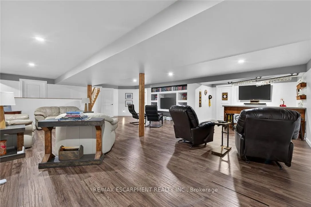 Photo 30 of 5 Royal Troon Drive, Brant, Paris — HOMEH