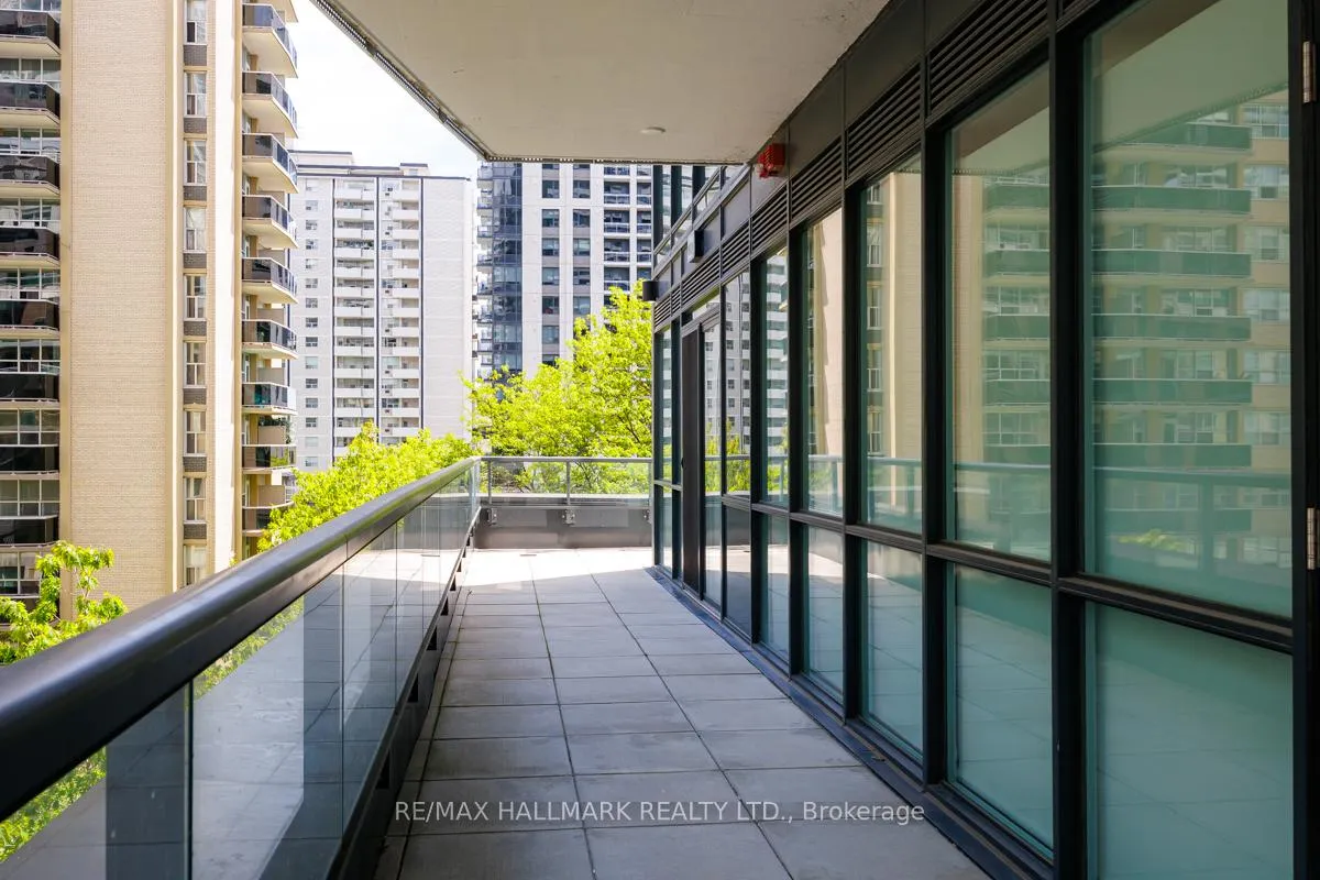 Photo 27 of Unit 1010, 11 Lillian Street, Toronto, Mount Pleasant West — HOMEH