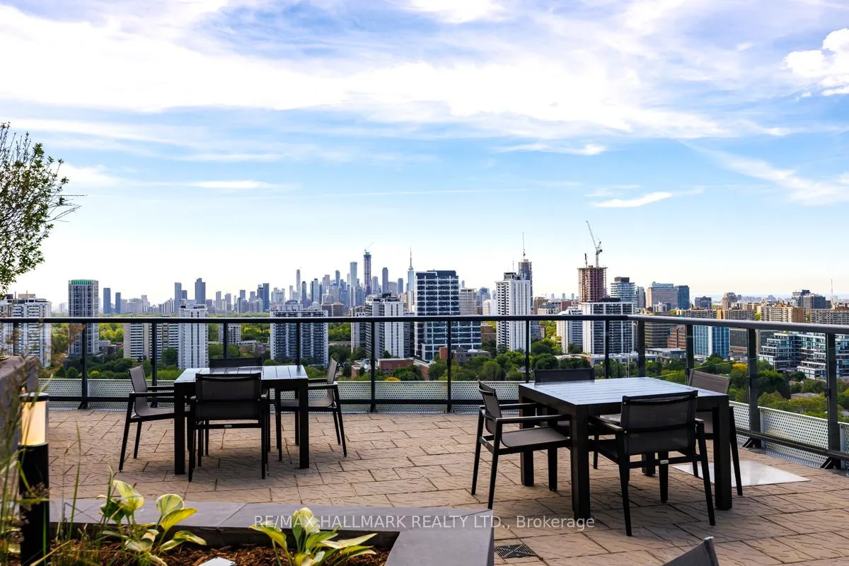 Photo 33 of Unit 1010, 11 Lillian Street, Toronto, Mount Pleasant West — HOMEH
