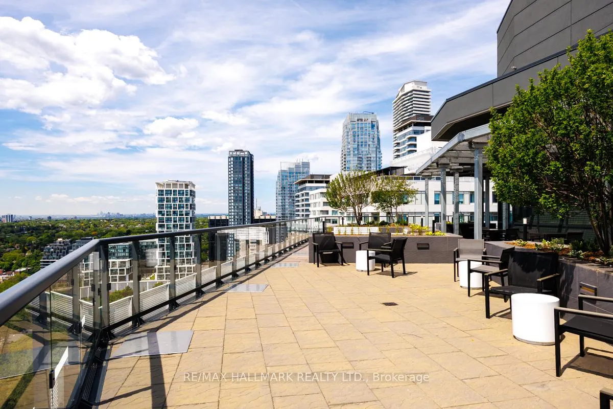 Photo 36 of Unit 1010, 11 Lillian Street, Toronto, Mount Pleasant West — HOMEH