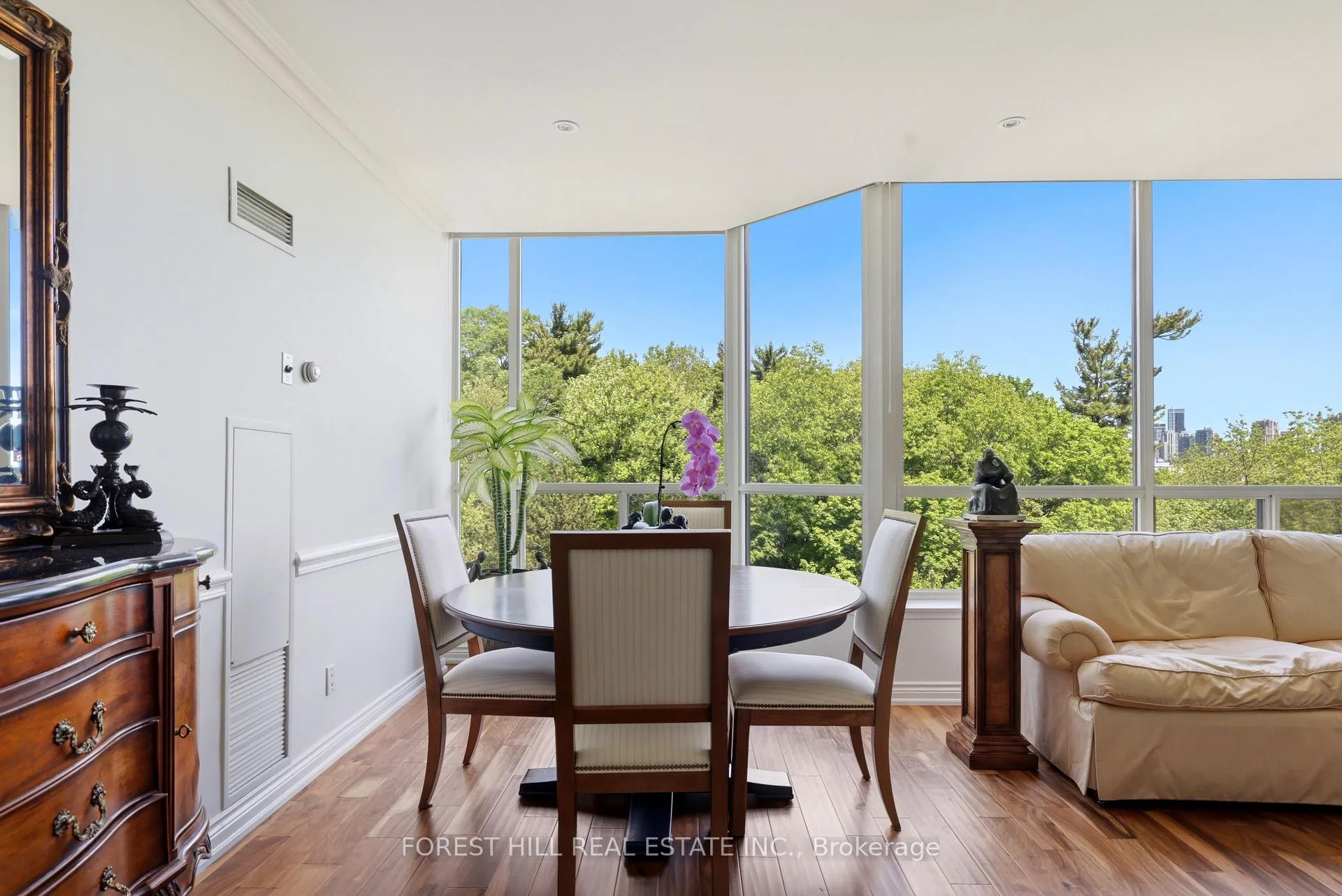 Photo 5 of Unit PH2, 3800 Yonge Street, Toronto, Bedford Park-Nortown — HOMEH