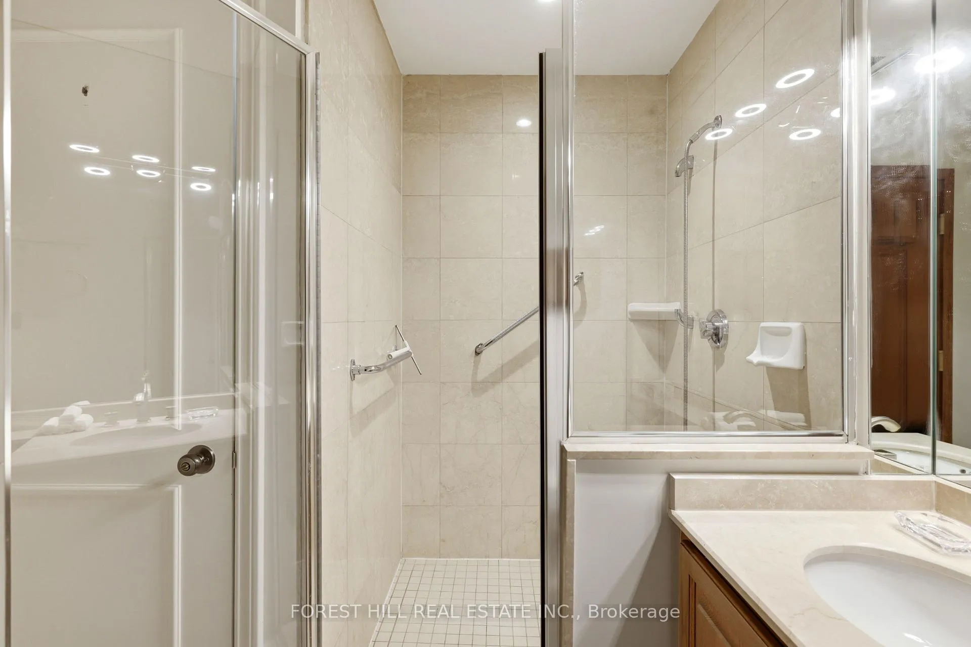 Photo 38 of Unit PH2, 3800 Yonge Street, Toronto, Bedford Park-Nortown — HOMEH