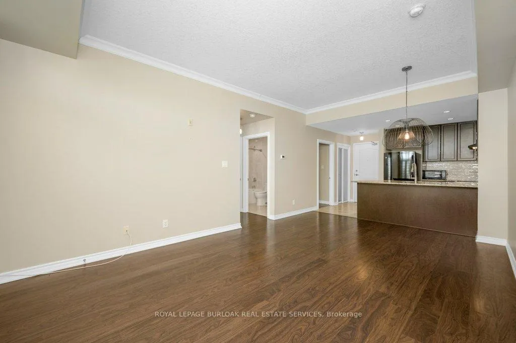 Photo 8 of Unit 214, 5327 Upper Middle Road, Burlington, Orchard — HOMEH