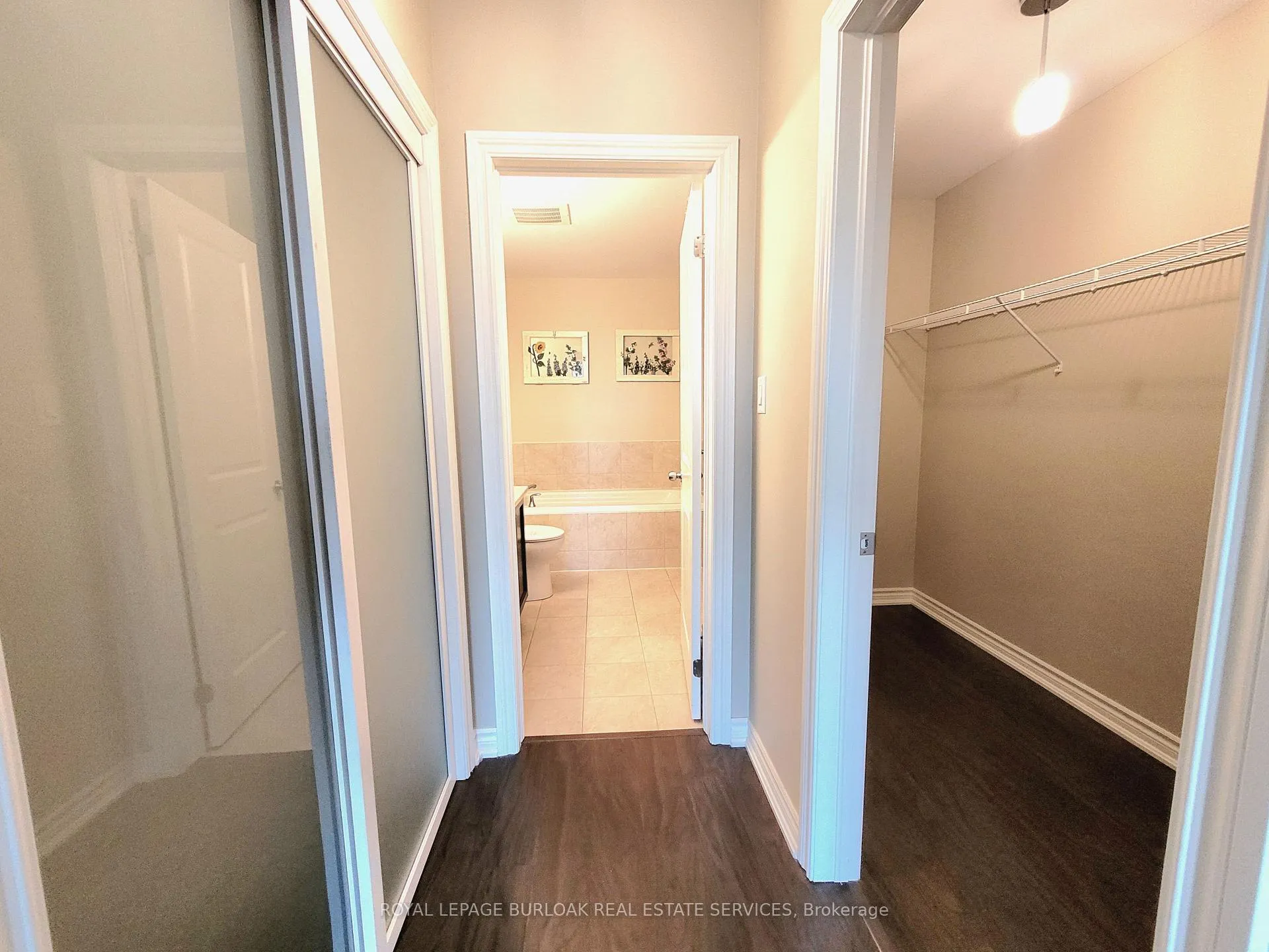 Photo 11 of Unit 214, 5327 Upper Middle Road, Burlington, Orchard — HOMEH
