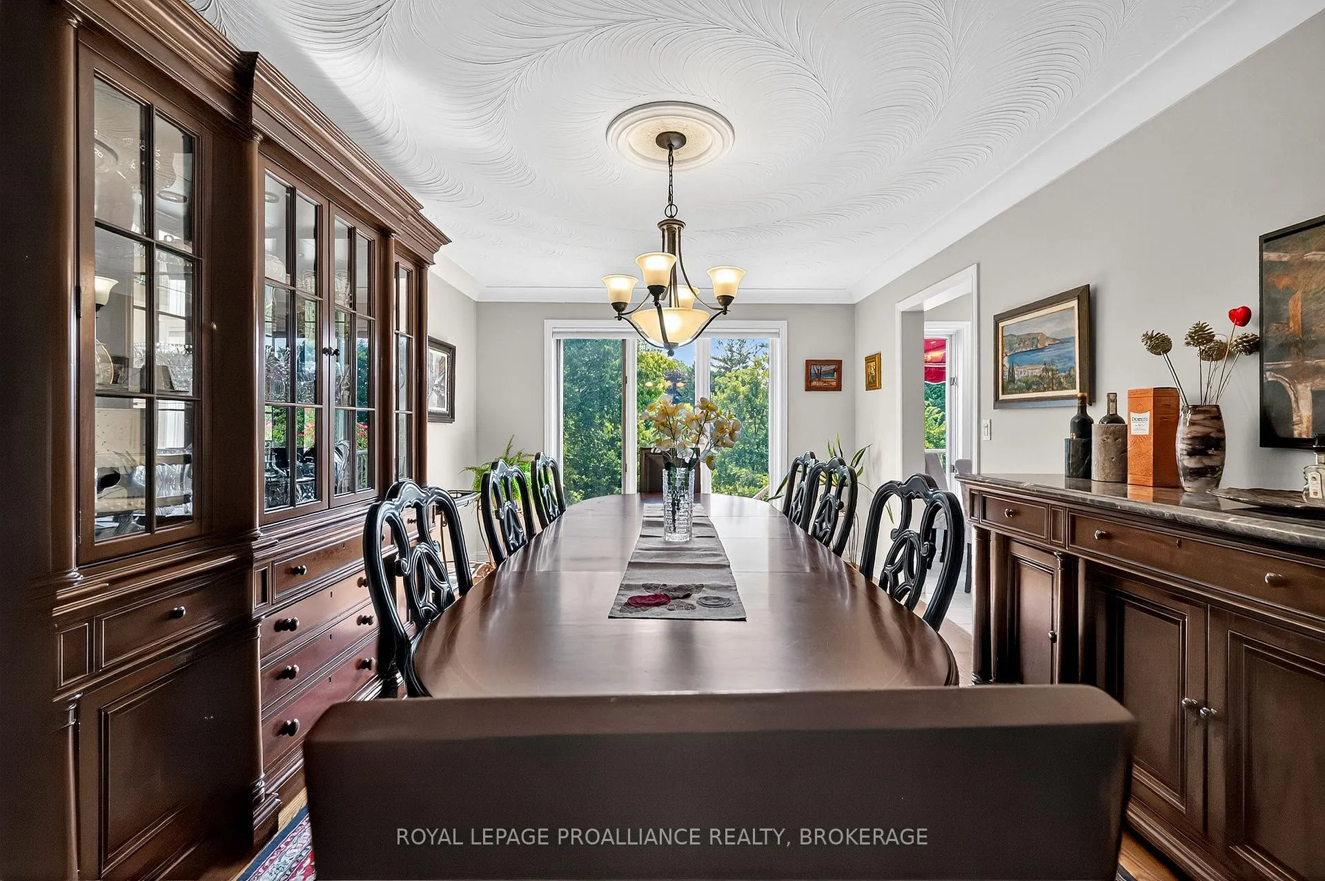 Photo 9 of 1098 Caitlin Crescent, Kingston, North of Taylor-Kidd Blvd — HOMEH
