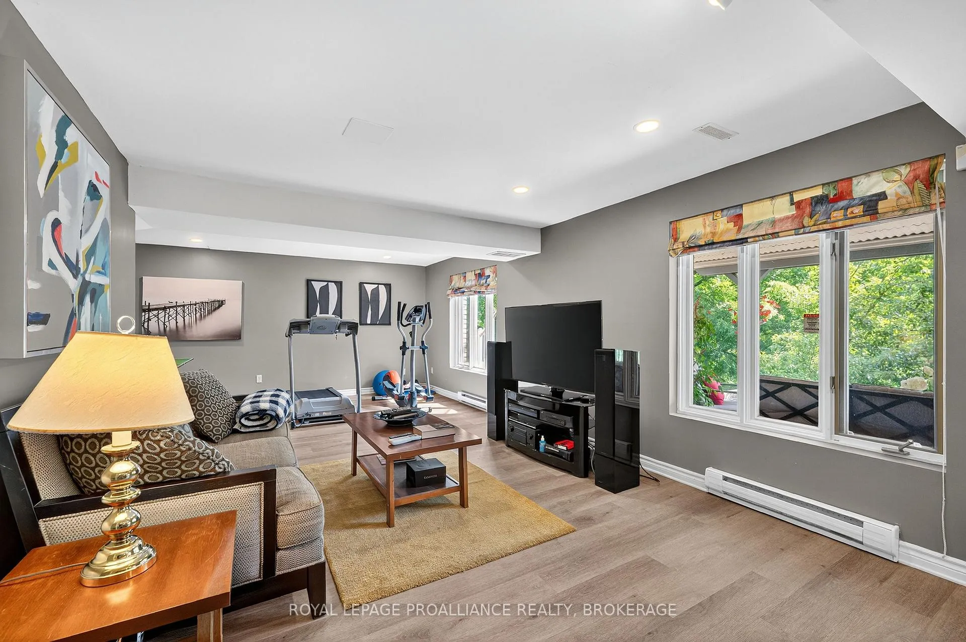 Photo 40 of 1098 Caitlin Crescent, Kingston, North of Taylor-Kidd Blvd — HOMEH