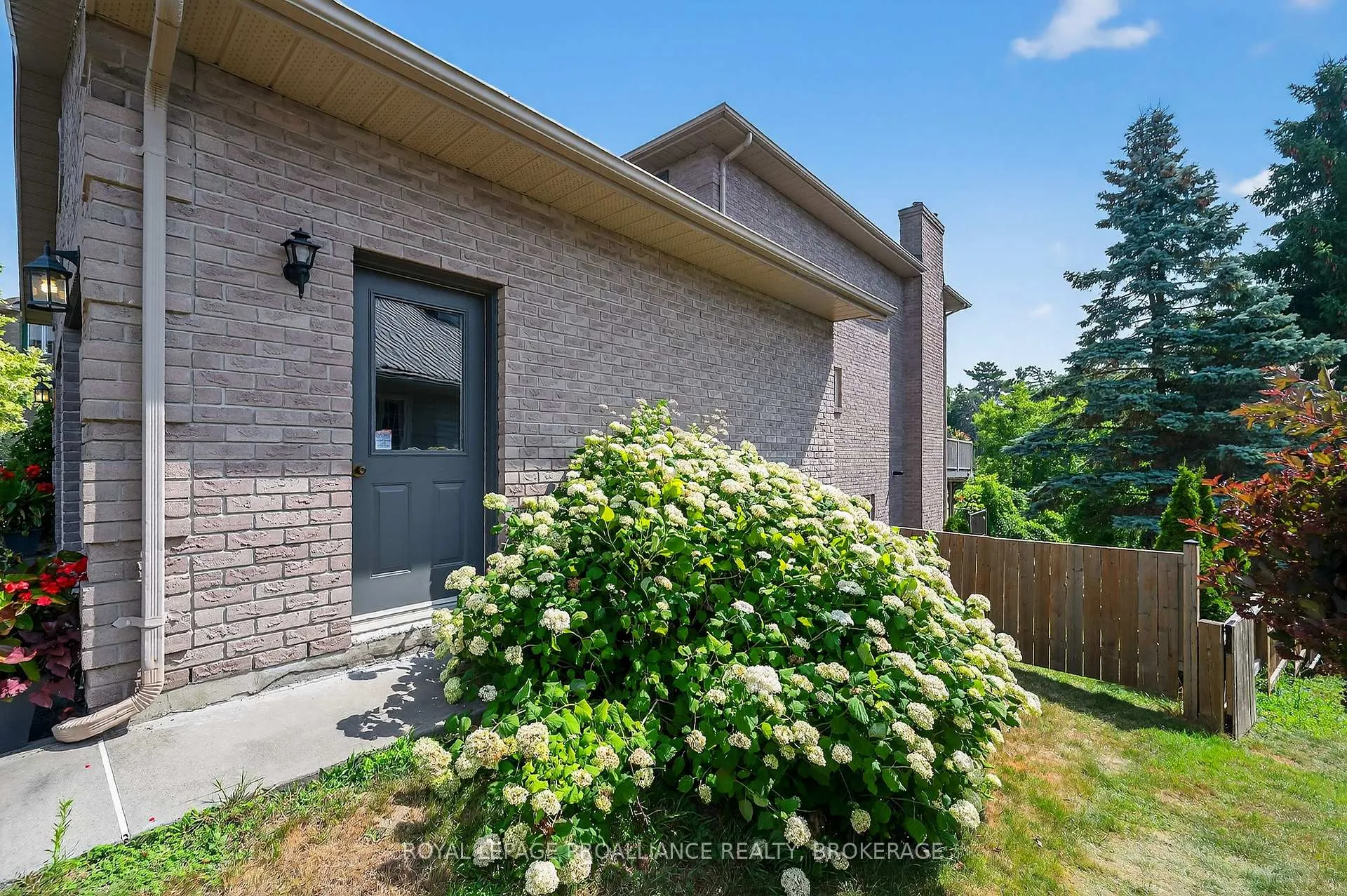 Photo 46 of 1098 Caitlin Crescent, Kingston, North of Taylor-Kidd Blvd — HOMEH