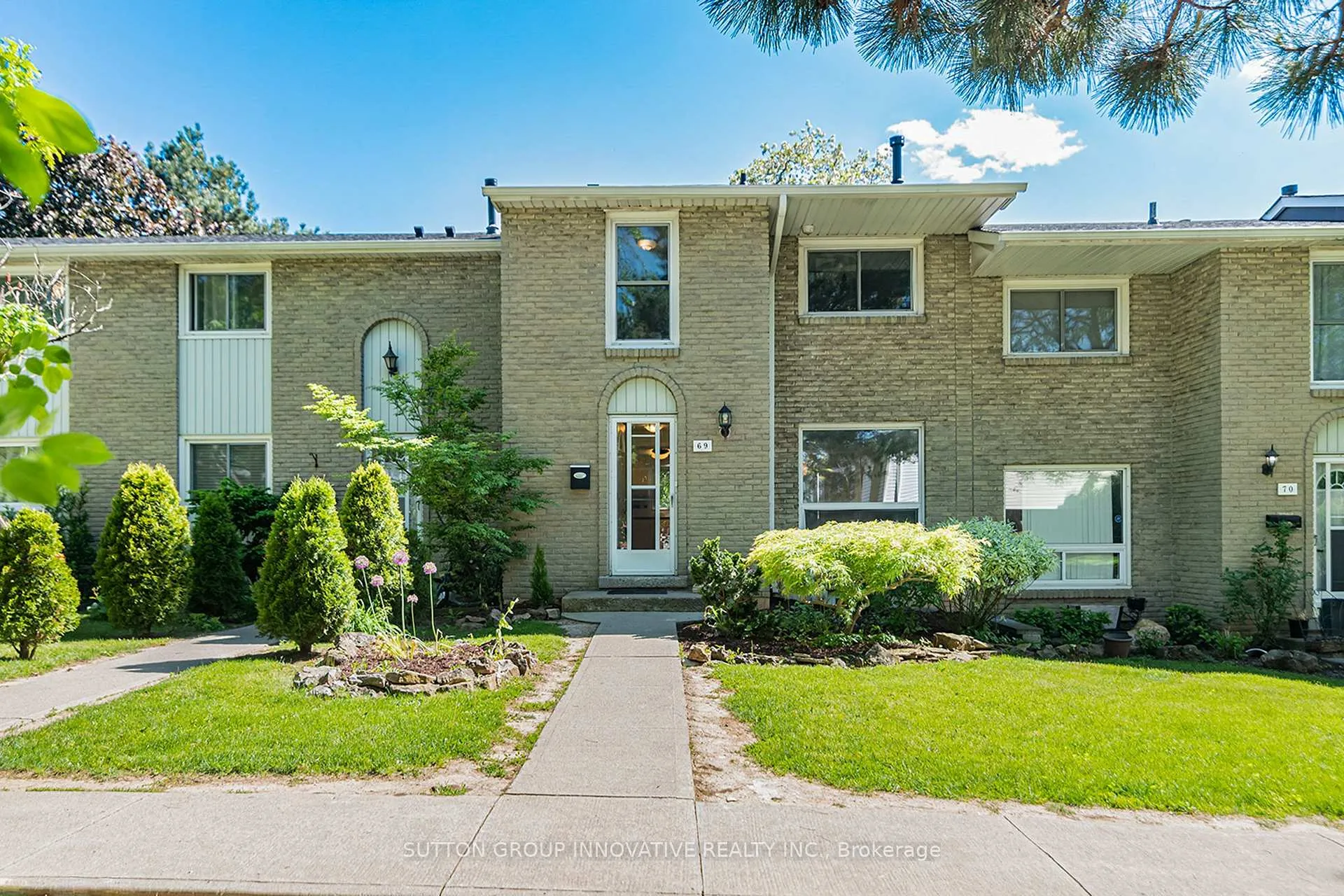 Photo 44 of Unit 69, 151 Gateshead Crescent, Hamilton, Stoney Creek — HOMEH