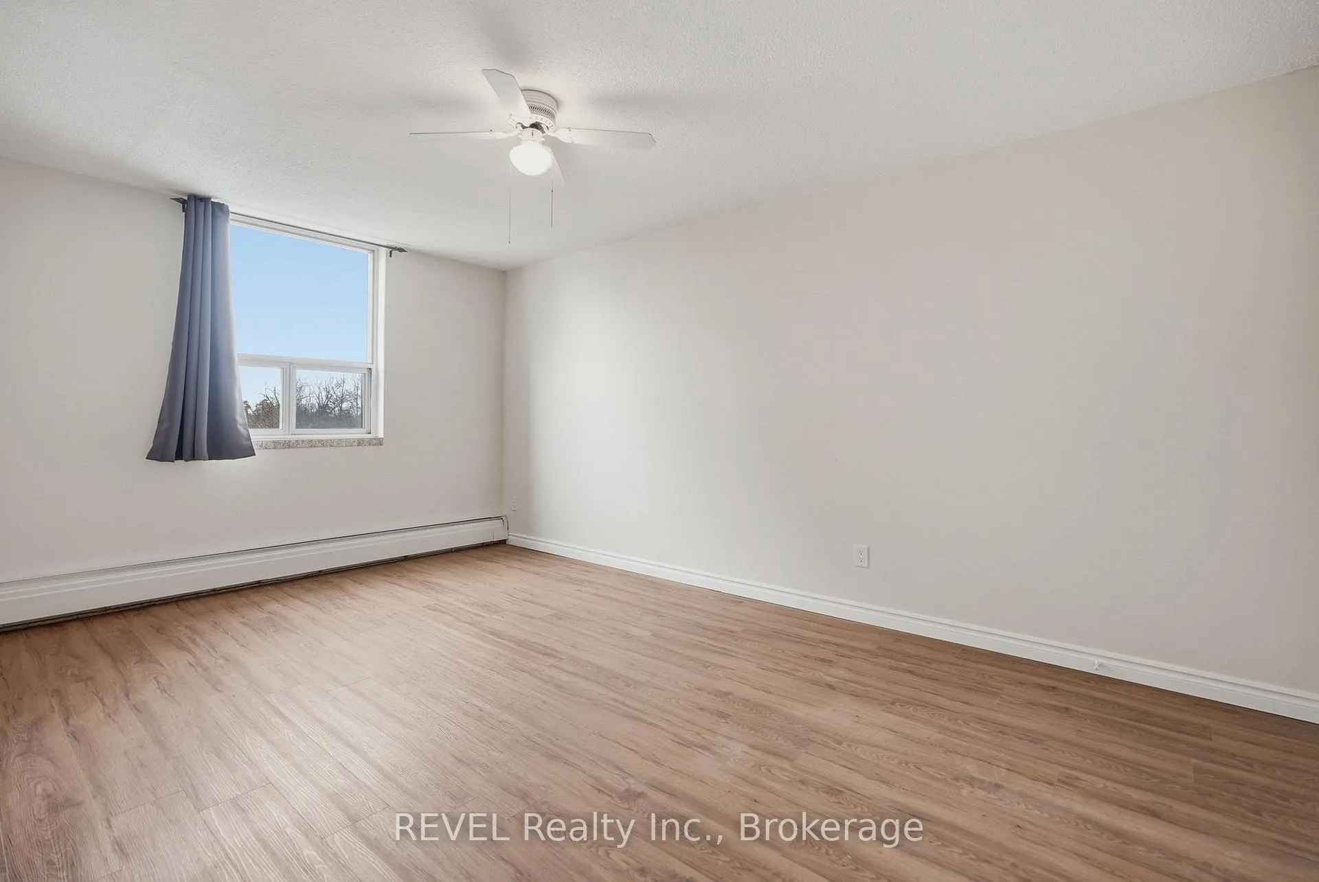 Photo 18 of Unit 411, 365 Geneva Street, St. Catharines, Fairview — HOMEH