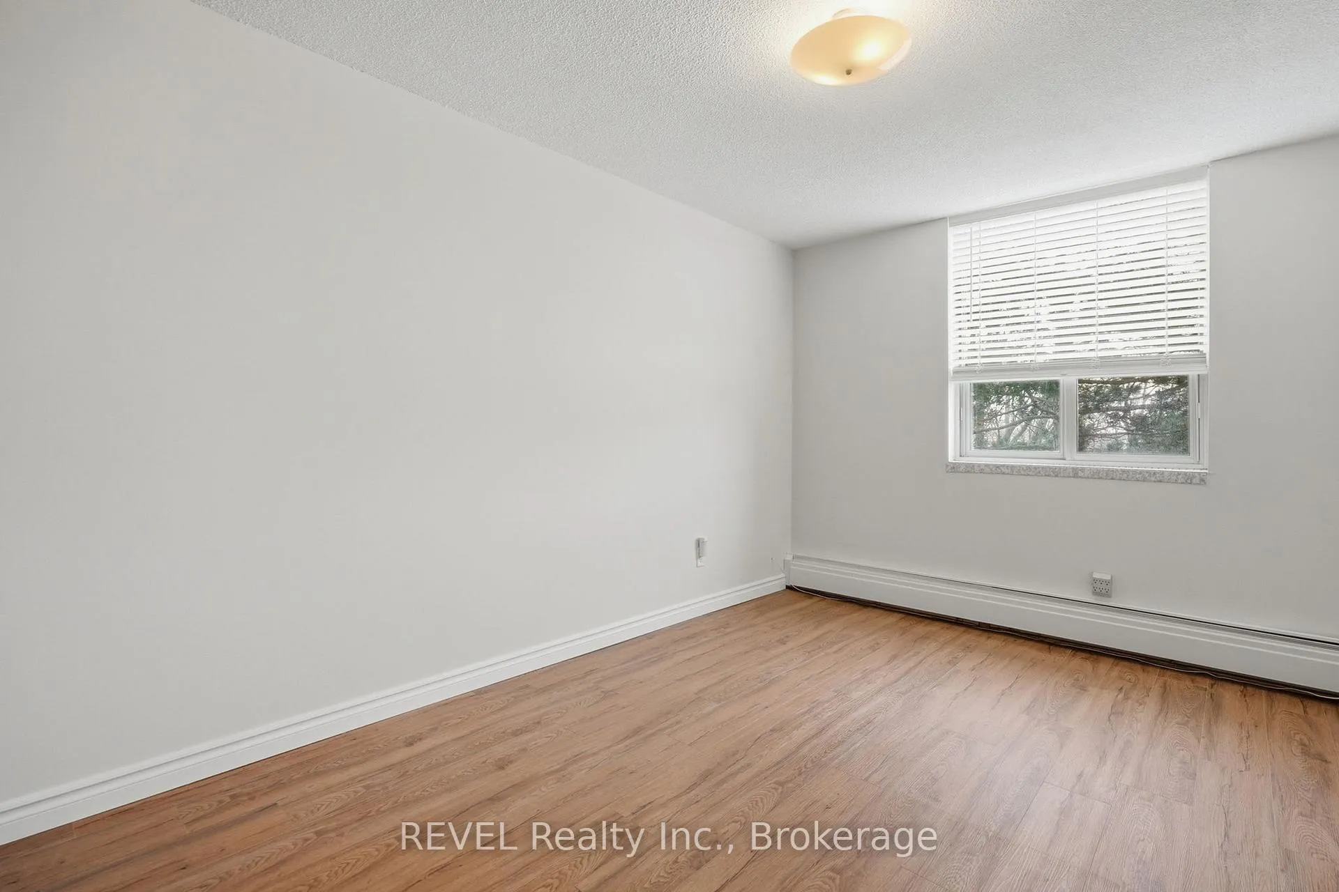 Photo 20 of Unit 411, 365 Geneva Street, St. Catharines, Fairview — HOMEH