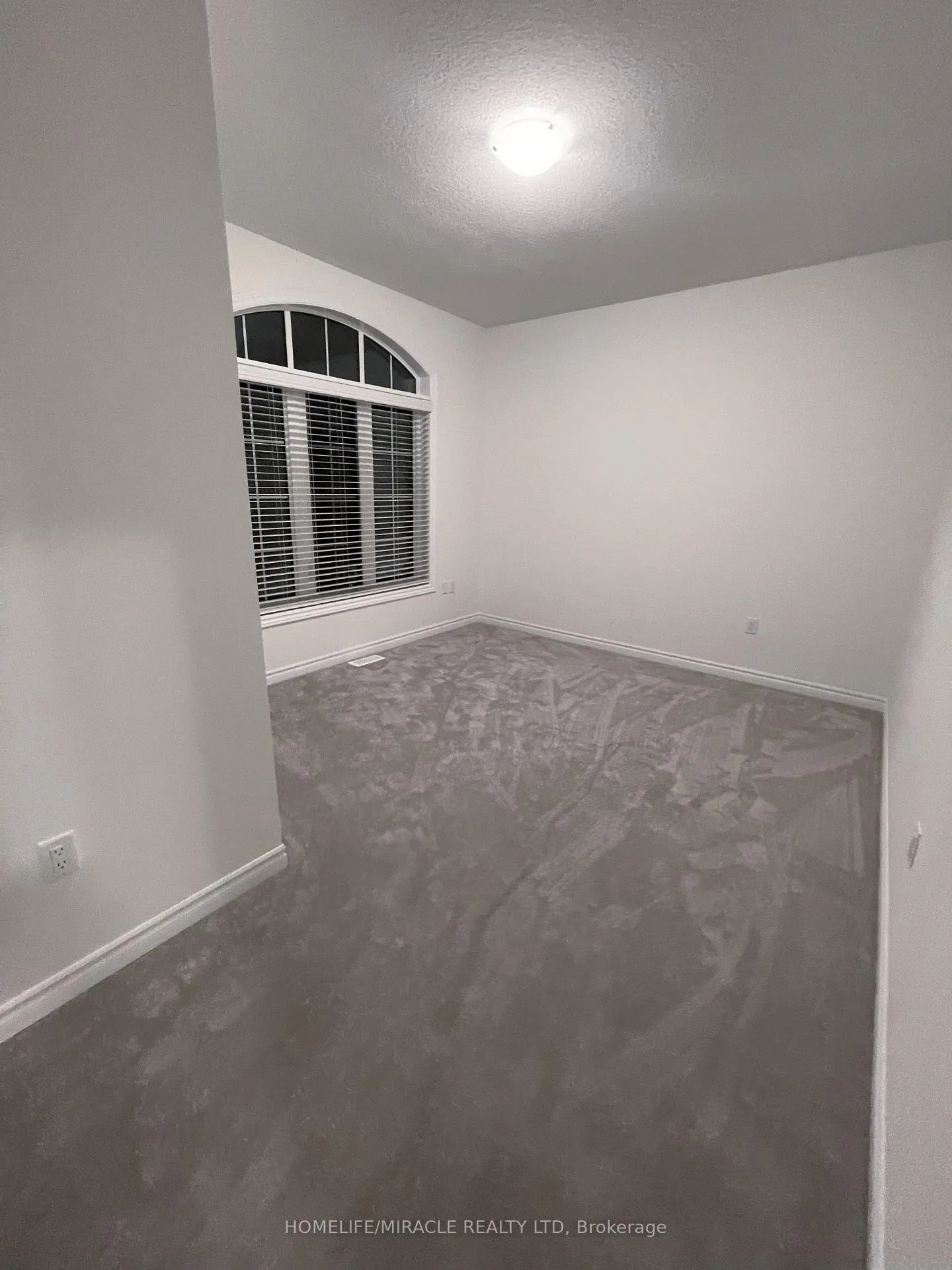 Photo 16 of 337 Valleyway Drive, Brampton, Credit Valley — HOMEH