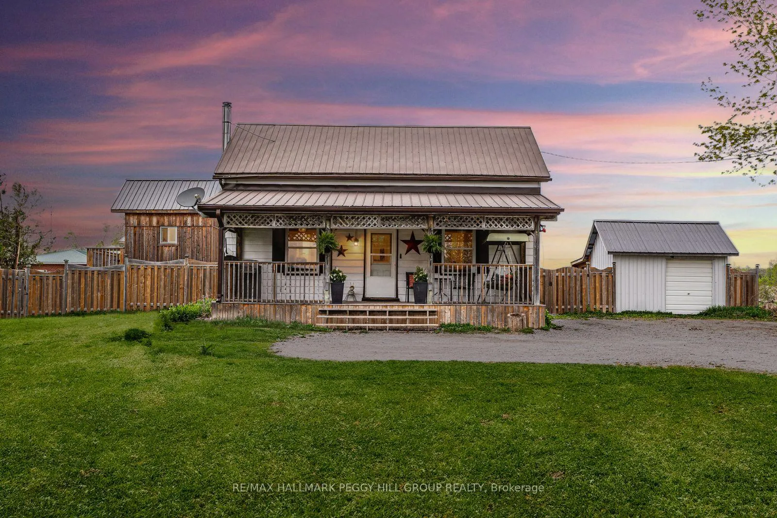 Front of 1601 Penetanguishene Road