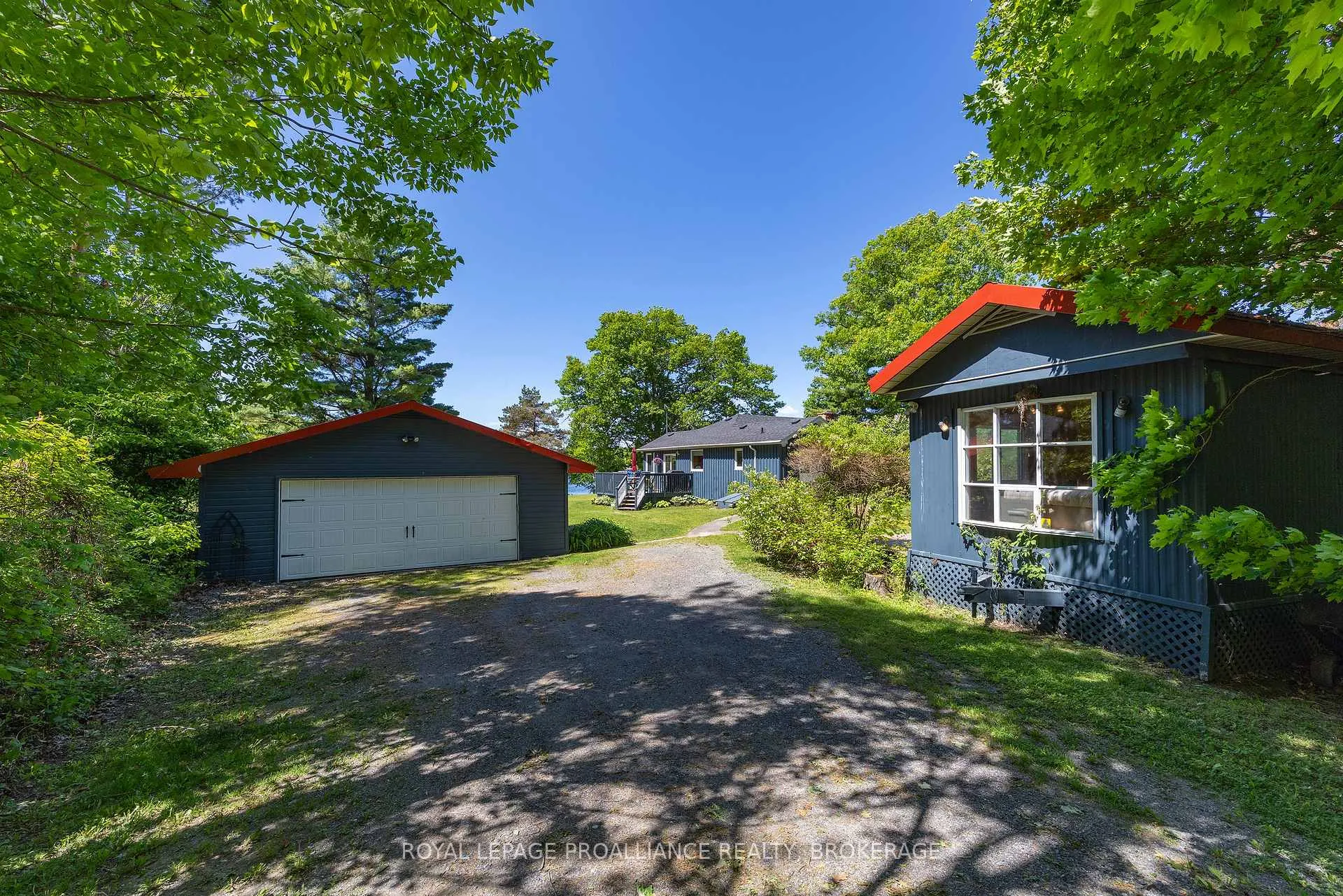 Photo 3 of 4788 Leo Lake Road, Kingston, City North of 401 — HOMEH