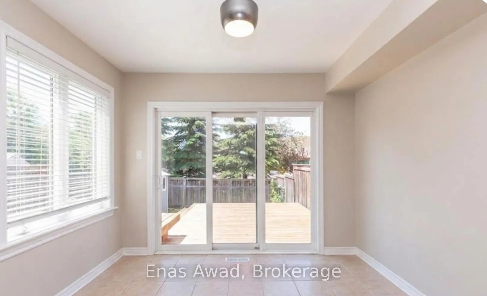 Photo 4 of Unit 1, 106 Talltree Crescent, Ottawa, Stittsville (Central) — HOMEH