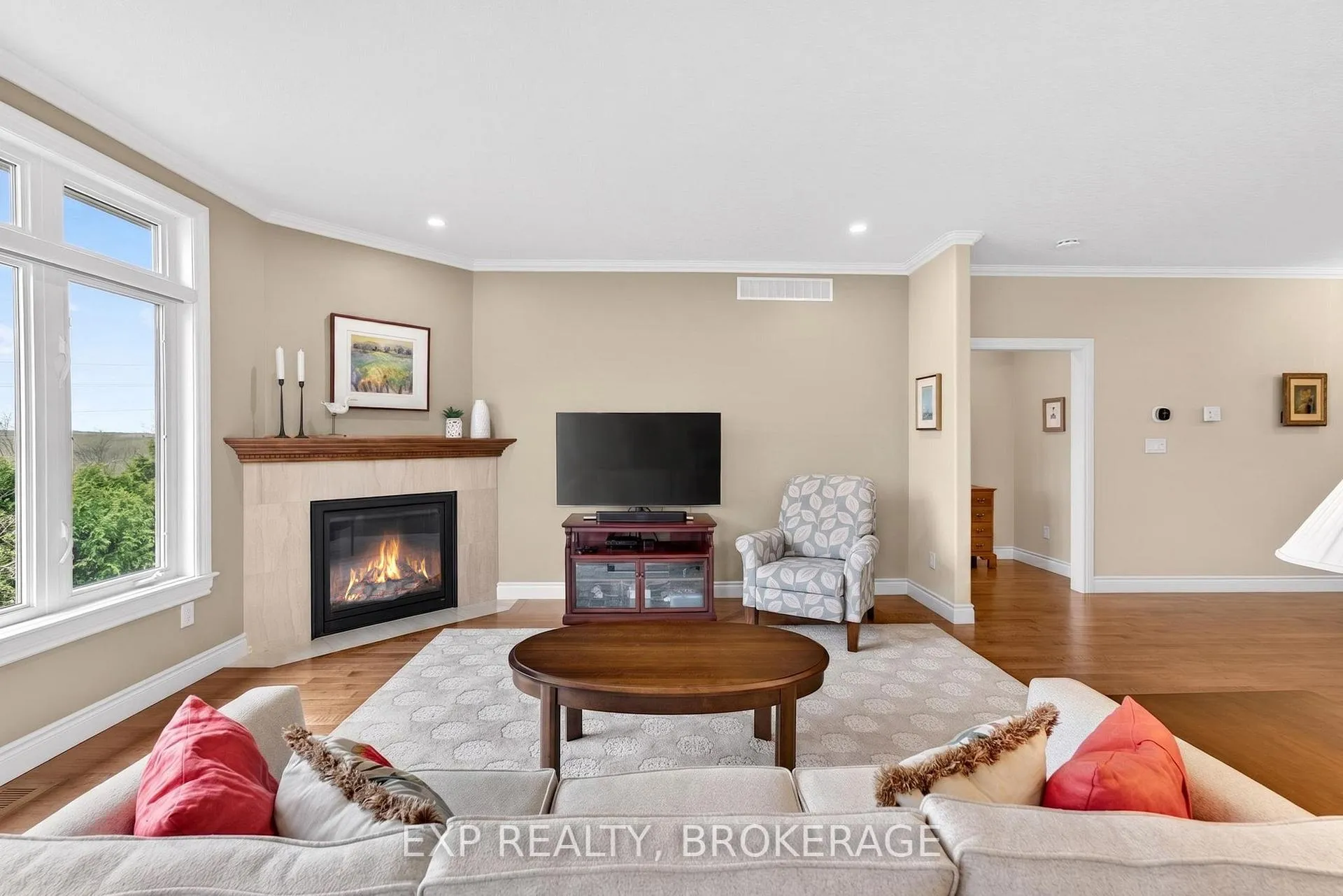 Photo 10 of 5048 Fox Run Place, Kingston, North of Taylor-Kidd Blvd — HOMEH