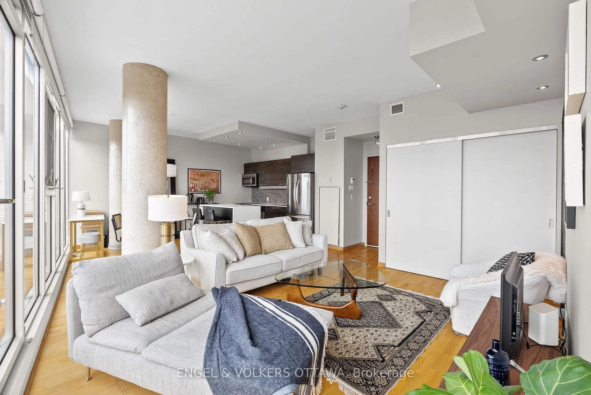 Photo 13 of Unit 823, 349 Mcleod Street, Ottawa, Ottawa Centre — HOMEH