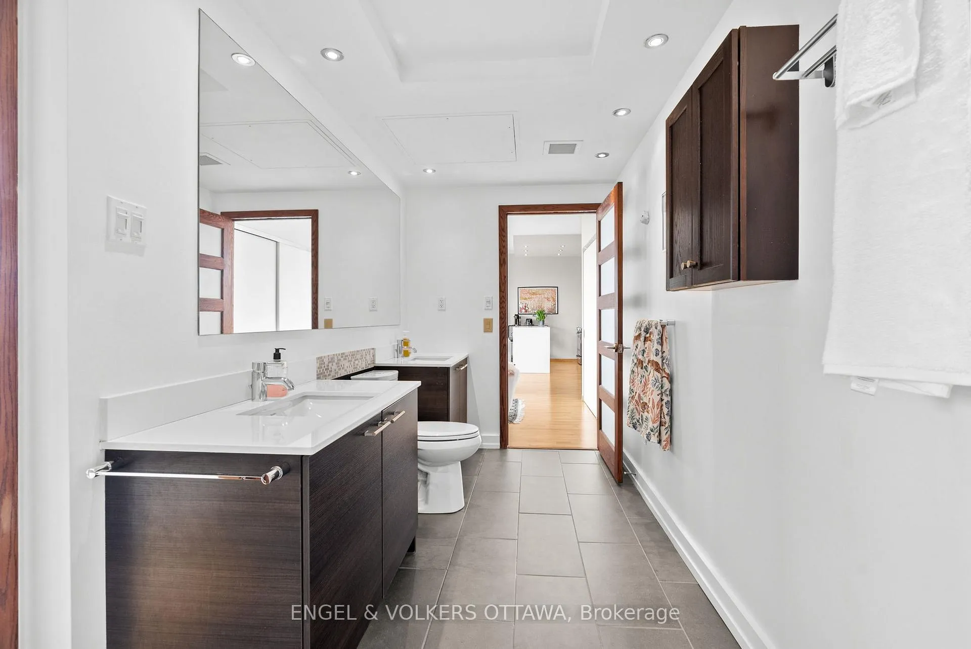 Photo 21 of Unit 823, 349 Mcleod Street, Ottawa, Ottawa Centre — HOMEH
