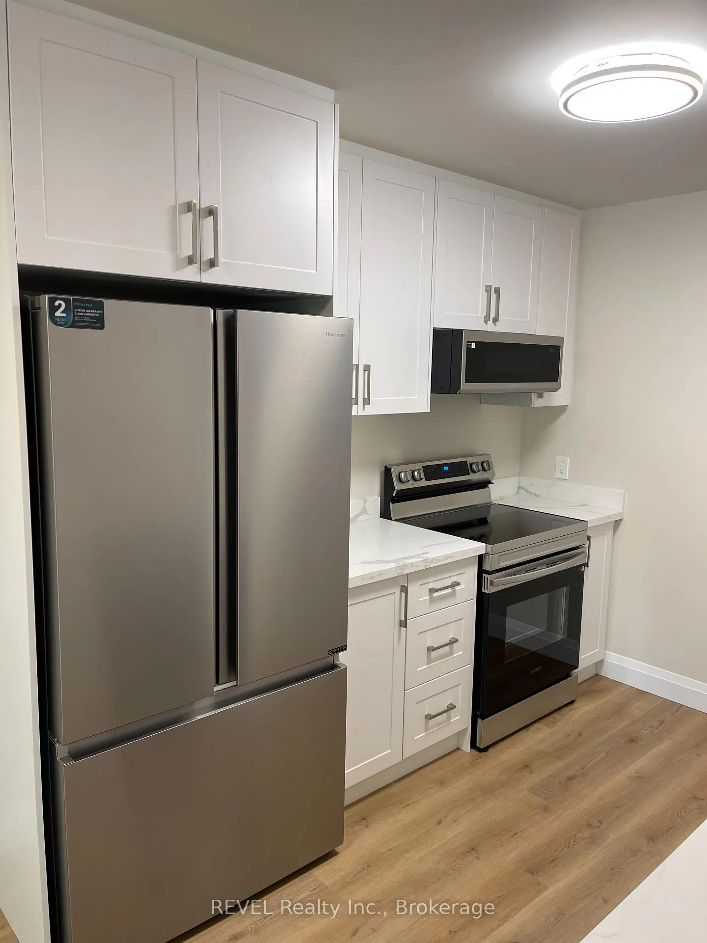 Photo 4 of 114 Bartlett Street, Thorold, Allanburg/Thorold South — HOMEH