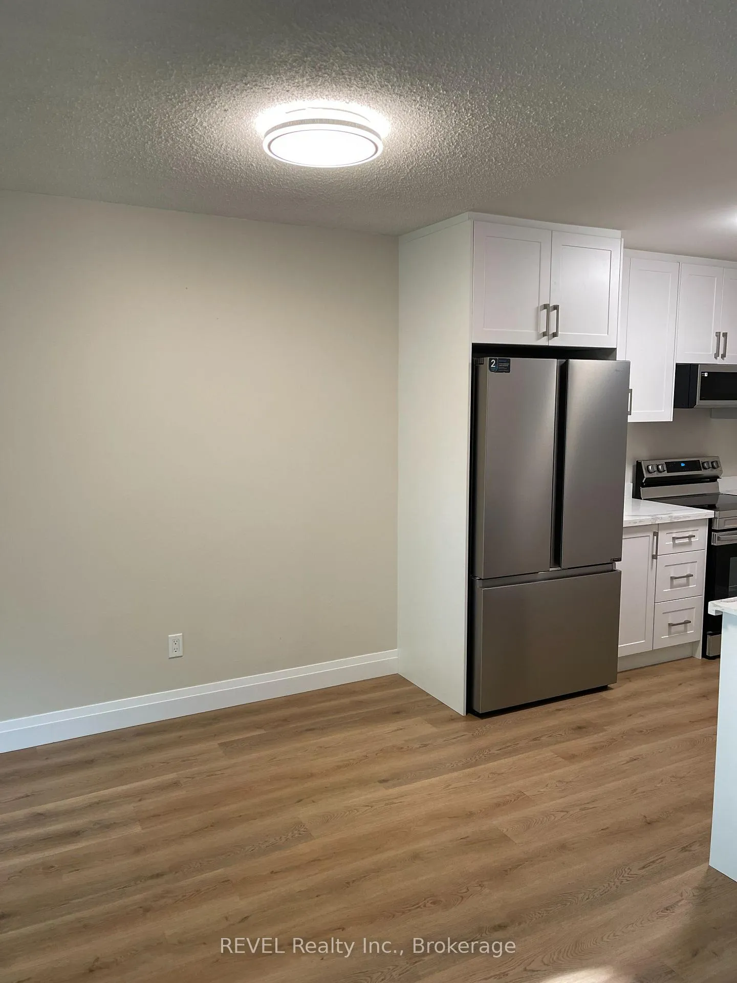 Photo 9 of 114 Bartlett Street, Thorold, Allanburg/Thorold South — HOMEH