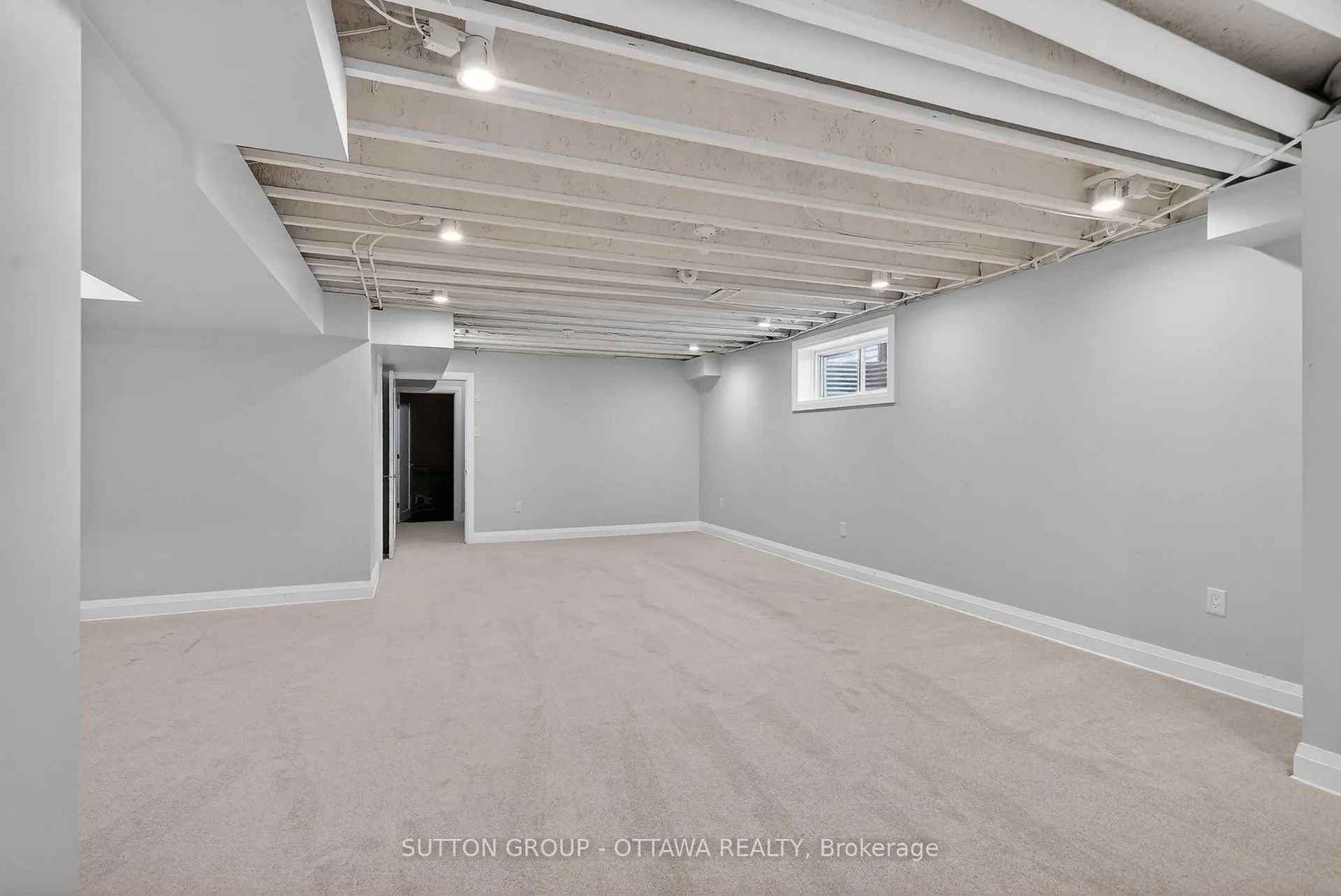 Photo 23 of 824 Contour Street, Ottawa, Mer Bleue/Bradley Estates/Anderson Park — HOMEH