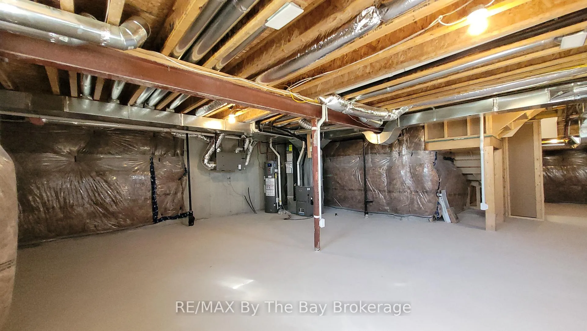 Photo 28 of 194 Union Boulevard, Wasaga Beach — HOMEH