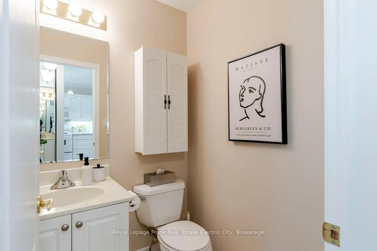 Photo 30 of Unit 1, 3053 Frances Stewart Road, Peterborough, Ashburnham Ward 4 — HOMEH