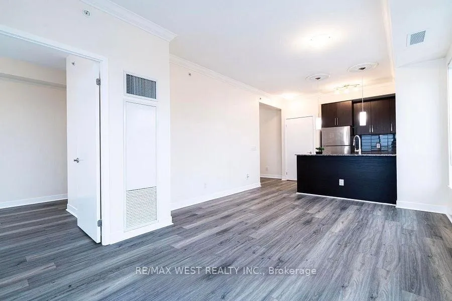Photo 8 of Unit 1402, 840 Queens Plate Drive, Etobicoke, West Humber-Clairville — HOMEH