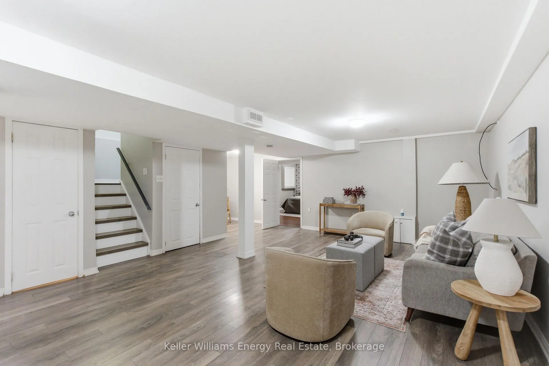 Photo 38 of 25 Barnes Drive, Ajax, Central — HOMEH