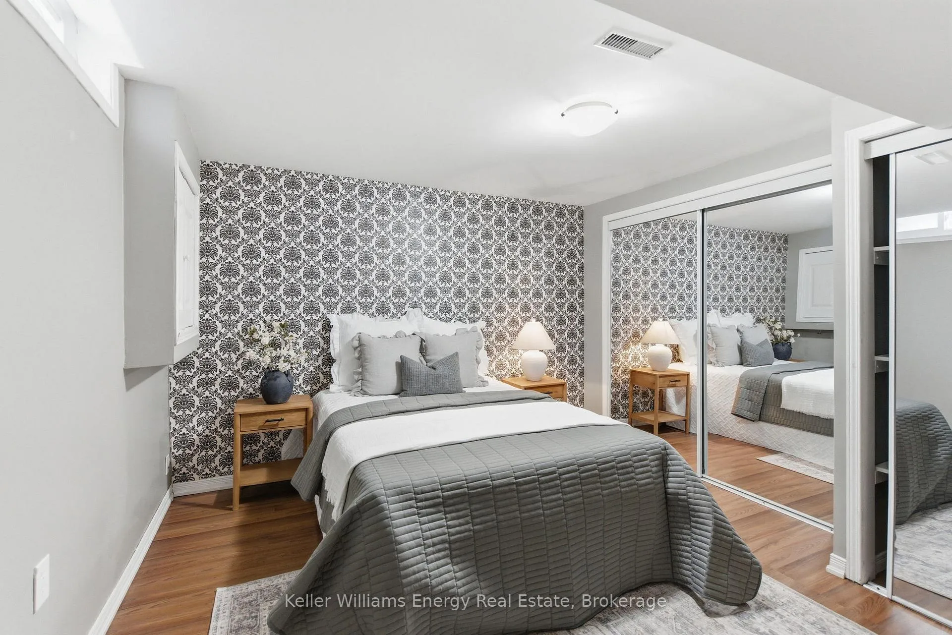 Photo 39 of 25 Barnes Drive, Ajax, Central — HOMEH