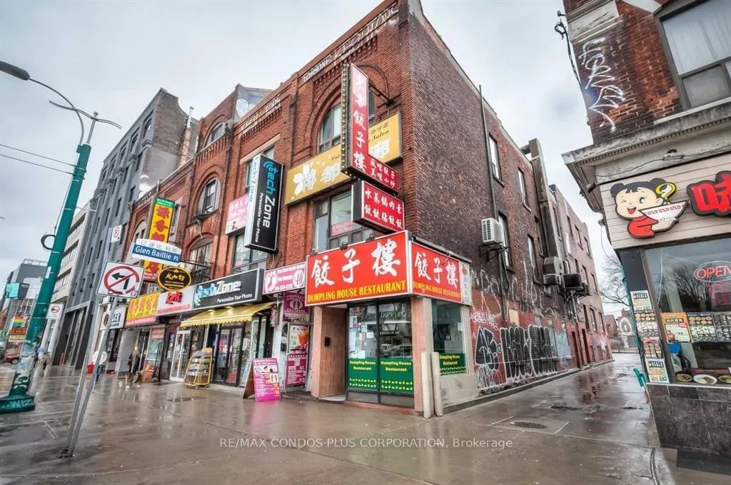 Photo 1 of Unit #B, 324 Spadina Avenue, Toronto, Kensington-Chinatown — HOMEH