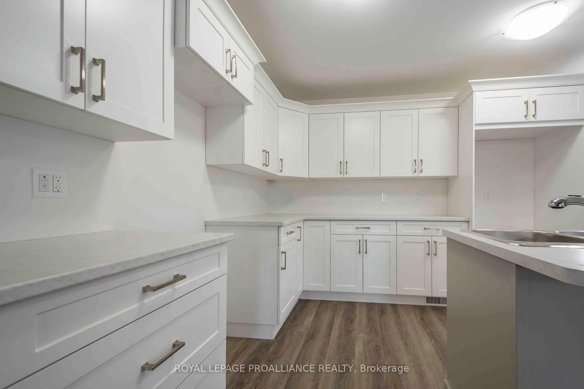 Photo 13 of 110 Farrington Crescent, Prince Edward County, Picton Ward — HOMEH