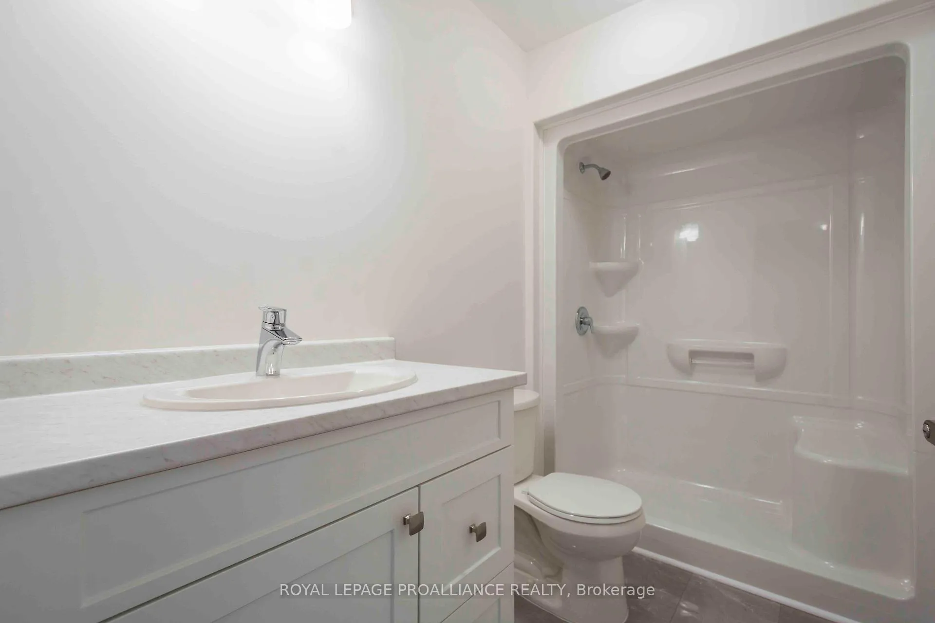 Photo 17 of 110 Farrington Crescent, Prince Edward County, Picton Ward — HOMEH