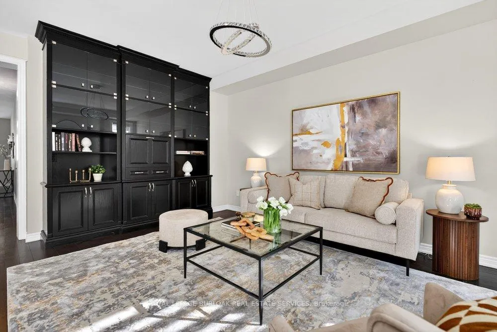 Photo 9 of 523 Terrace Way, Oakville, Sixteen Hollow — HOMEH