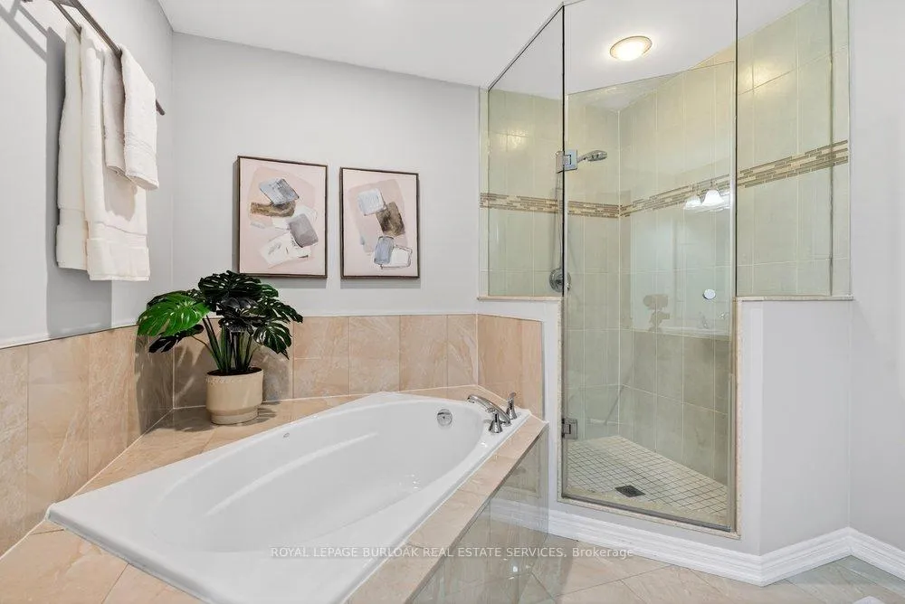 Photo 24 of 523 Terrace Way, Oakville, Sixteen Hollow — HOMEH