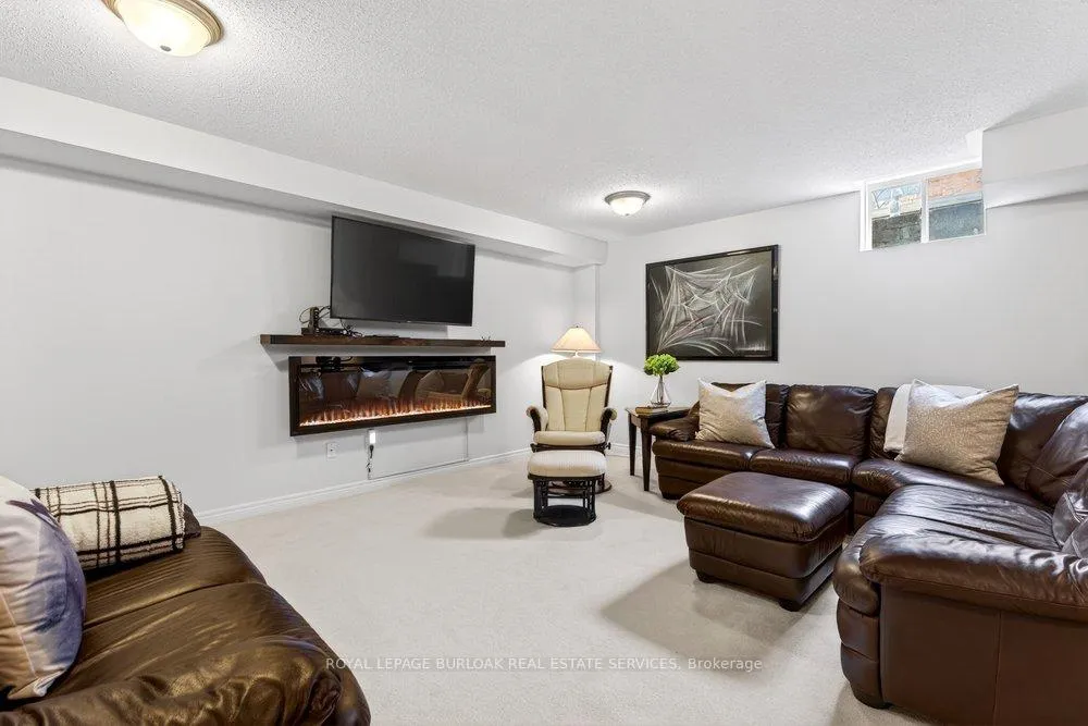 Photo 30 of 523 Terrace Way, Oakville, Sixteen Hollow — HOMEH